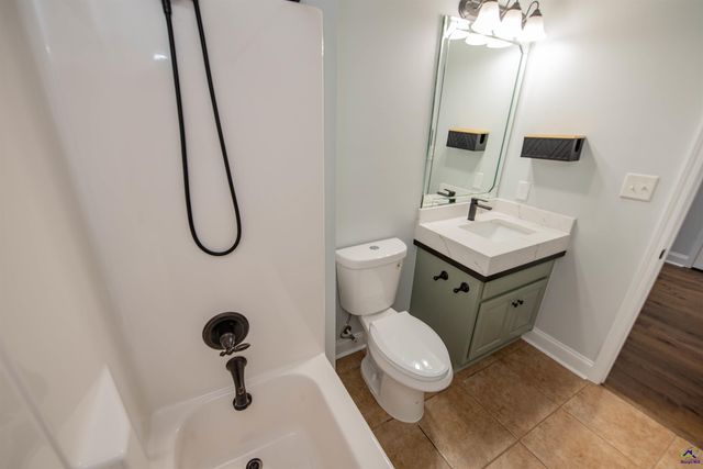 202 Northumberland Way, Warner Robins, GA 31088