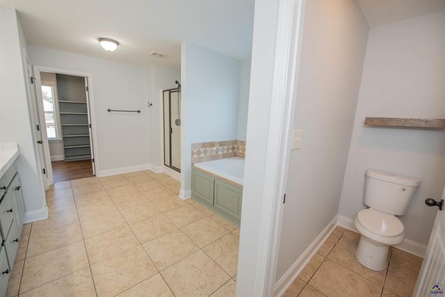 202 Northumberland Way, Warner Robins, GA 31088