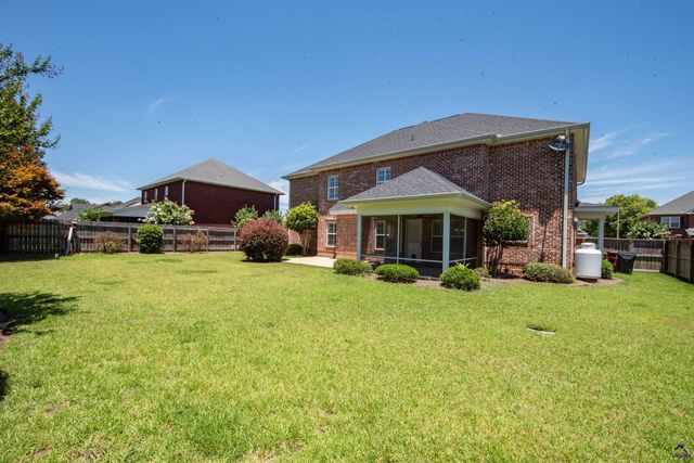 202 Northumberland Way, Warner Robins, GA 31088