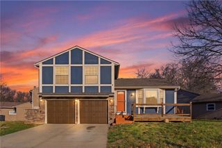 610 E Bristol Lane, Olathe, KS 66061