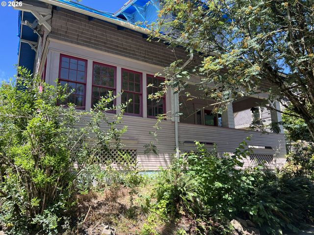 235 Se 14TH Ave, Portland, OR 97214