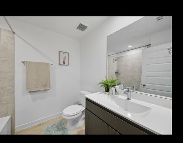 1638 Westway Drive, Arcola, TX 77545