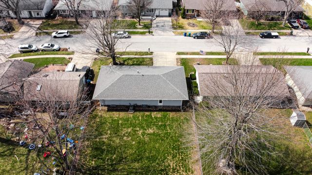 917 Albin Drive, La Porte, IN 46350