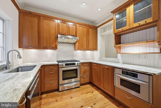 311 S CAMAC ST, Philadelphia, PA 19107