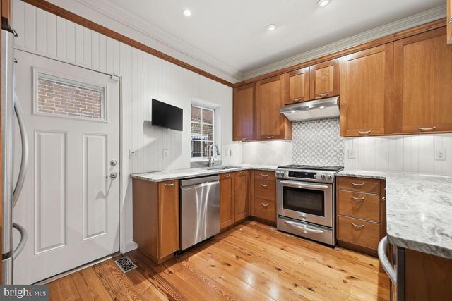 311 S CAMAC ST, Philadelphia, PA 19107