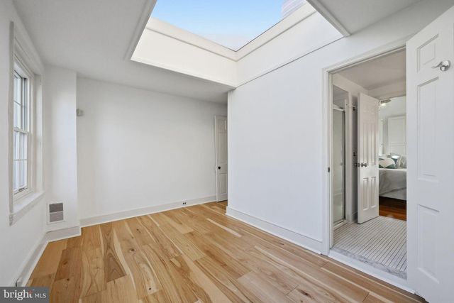 311 S CAMAC ST, Philadelphia, PA 19107