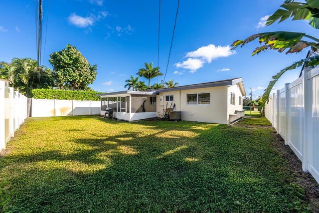 4751 NE 4th Ave, Oakland Park, FL 33334