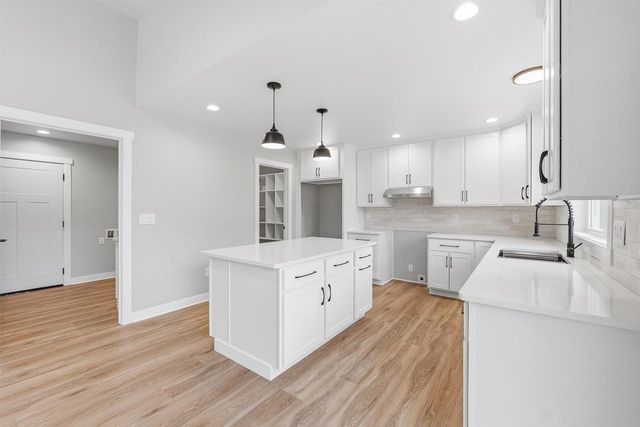 1150 FOND DU LAC AVENUE, Fond Du Lac, WI 54935