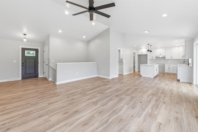 1150 FOND DU LAC AVENUE, Fond Du Lac, WI 54935