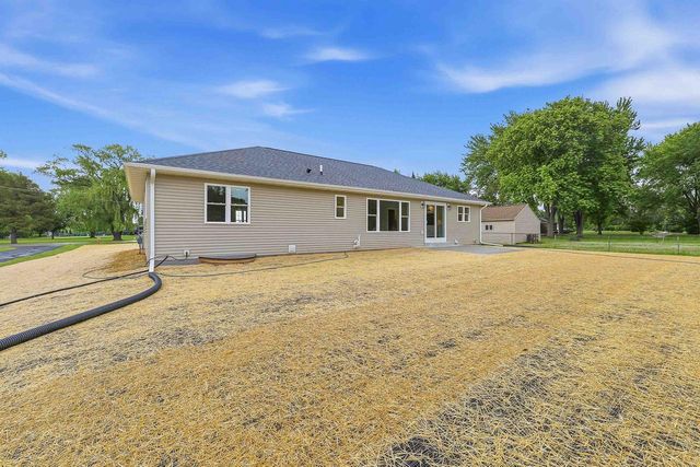 1150 FOND DU LAC AVENUE, Fond Du Lac, WI 54935