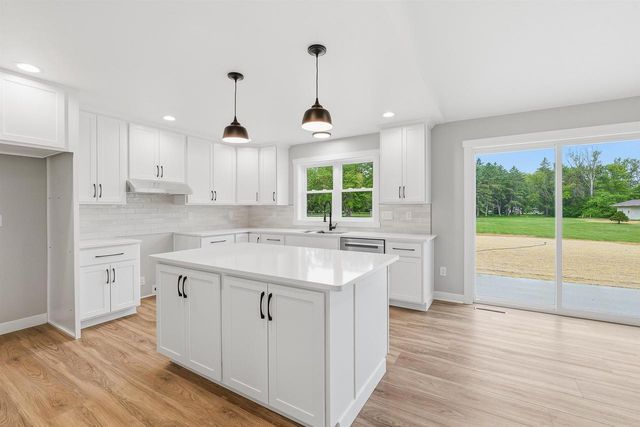 1150 FOND DU LAC AVENUE, Fond Du Lac, WI 54935