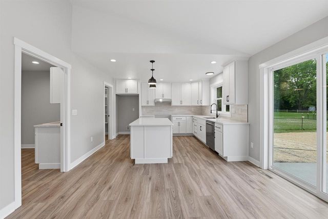 1150 FOND DU LAC AVENUE, Fond Du Lac, WI 54935