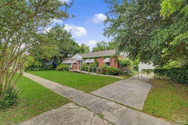 333 Gibbs Rd, Pensacola, FL 32507