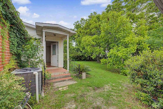 333 Gibbs Rd, Pensacola, FL 32507