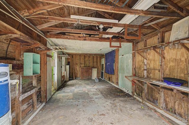 333 Gibbs Rd, Pensacola, FL 32507