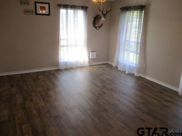 1370 CR 306 D, Henderson, TX 75654