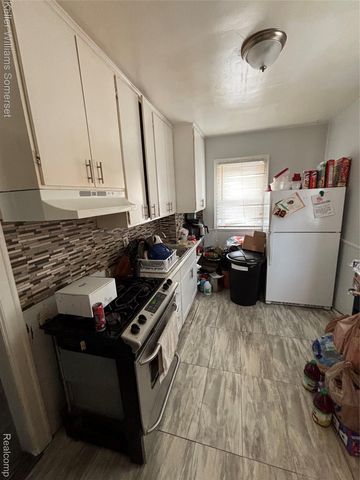 4275 8TH Street, Ecorse, MI 48229