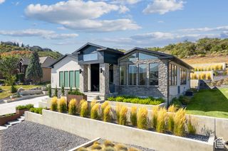 14708 S WOODS LANDING CT, Draper, UT 84020