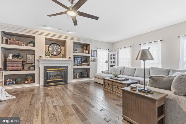 20828 CROSS TIMBER DR, Ashburn, VA 20147