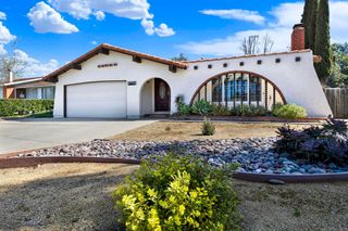 12435 Old Pomerado Rd, Poway, CA 92064