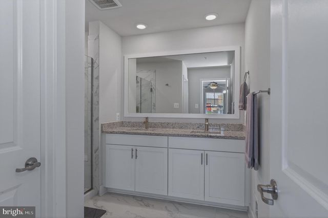 1328 MONOCACY CROSSING PKWY, Brunswick, MD 21716