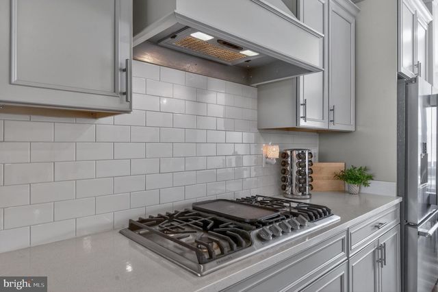 1328 MONOCACY CROSSING PKWY, Brunswick, MD 21716
