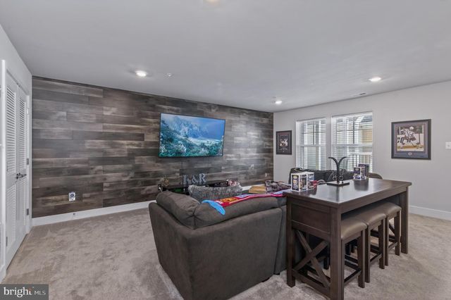 1328 MONOCACY CROSSING PKWY, Brunswick, MD 21716