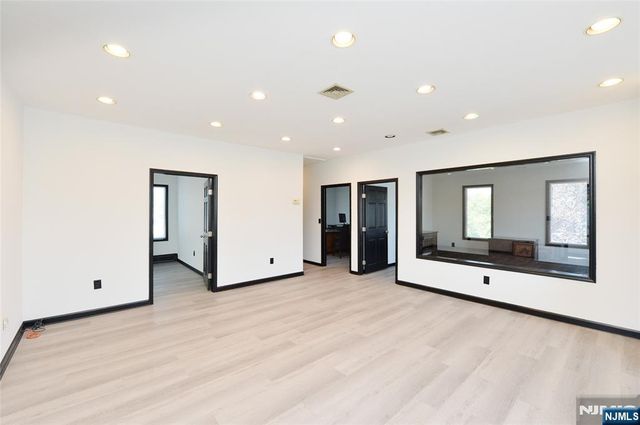 0-99 Plaza Road 2, Fair Lawn, NJ 07410