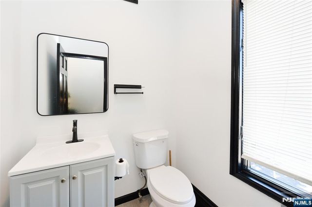 0-99 Plaza Road 2, Fair Lawn, NJ 07410