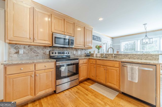 781 Templeton Drive, Loganville, GA 30052