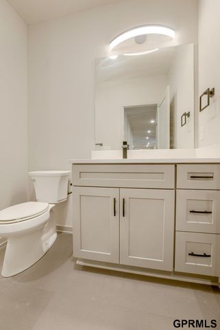 21816 Buchanan Parkway, Gretna, NE 68028