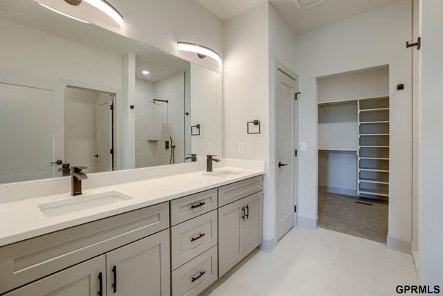 21816 Buchanan Parkway, Gretna, NE 68028