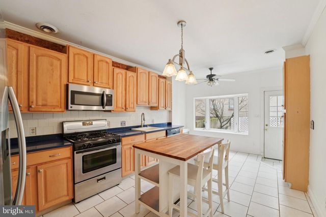 2206 E BALTIMORE ST, Baltimore, MD 21231