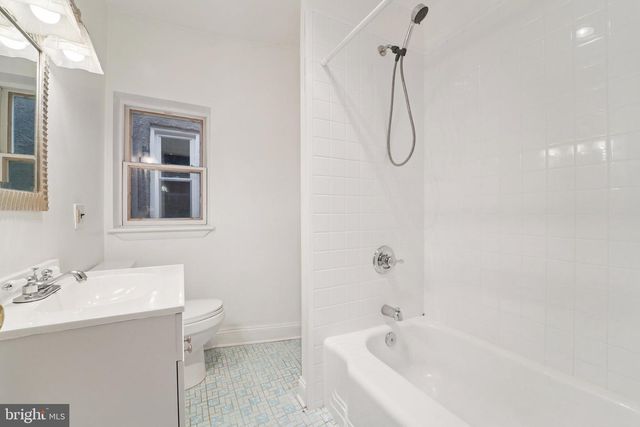 2206 E BALTIMORE ST, Baltimore, MD 21231