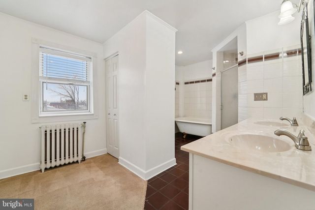 2206 E BALTIMORE ST, Baltimore, MD 21231