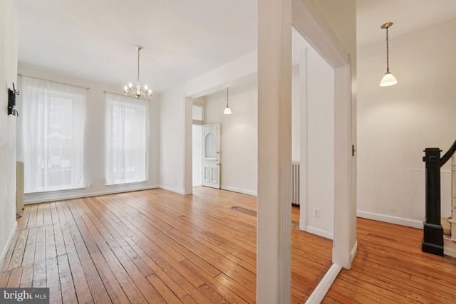 2206 E BALTIMORE ST, Baltimore, MD 21231