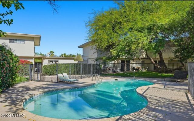 101 E University Boulevard APT 1, Tucson, AZ 85705