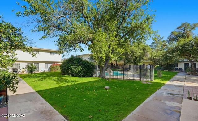101 E University Boulevard APT 1, Tucson, AZ 85705