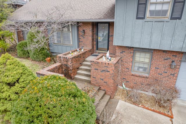 2509 RIDGEFIELD RD, Columbia, MO 65203