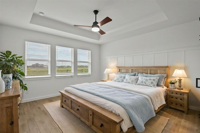 12402 Old Fashion Circle, Mont Belvieu, TX 77535