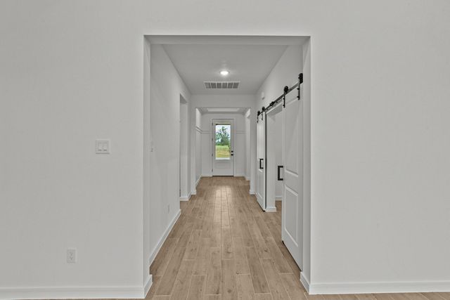 12402 Old Fashion Circle, Mont Belvieu, TX 77535