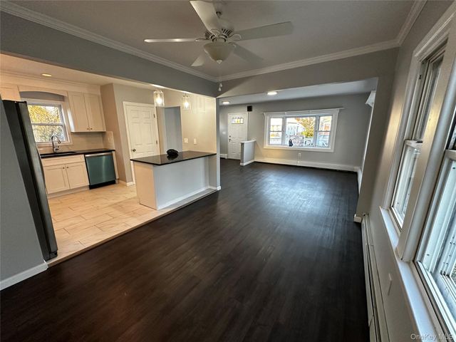 44 Harding Avenue, Hicksville, NY 11801