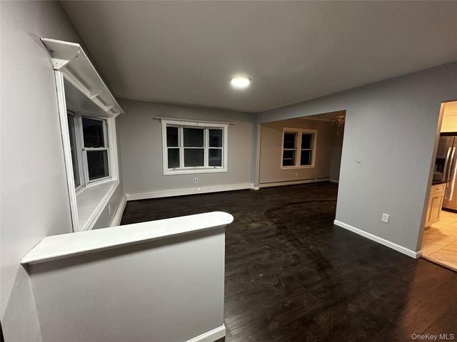 44 Harding Avenue, Hicksville, NY 11801