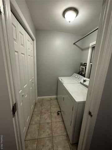 44 Harding Avenue, Hicksville, NY 11801