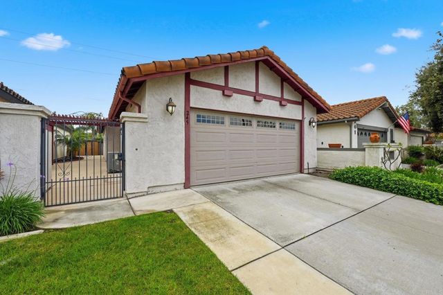 245 Smoke Tree Place, Oceanside, CA 92057