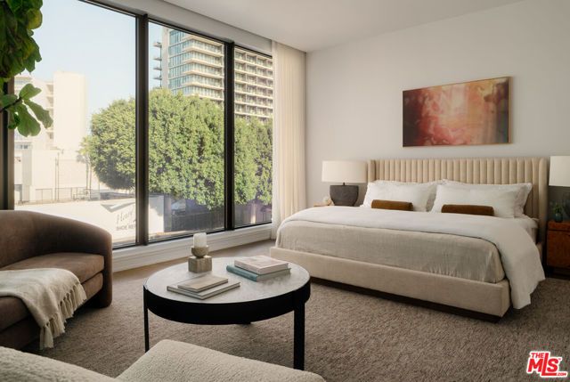 9900 S Santa Monica Boulevard 3A, Beverly Hills, CA 90212