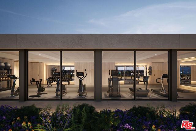 9900 S Santa Monica Boulevard 3A, Beverly Hills, CA 90212