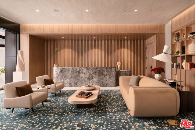 9900 S Santa Monica Boulevard 3A, Beverly Hills, CA 90212