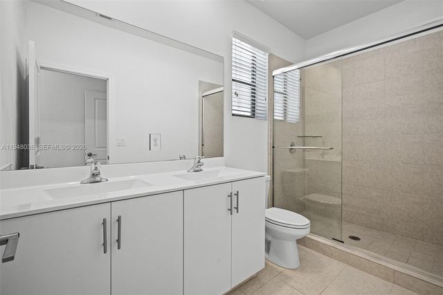 3508 W 108th St, Hialeah, FL 33018