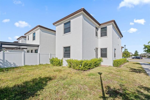 3508 W 108th St, Hialeah, FL 33018